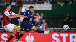 Ligue des nations: d&eacute;collage exig&eacute; pour les Bleus et Mbapp&eacute;, avant les vacances
