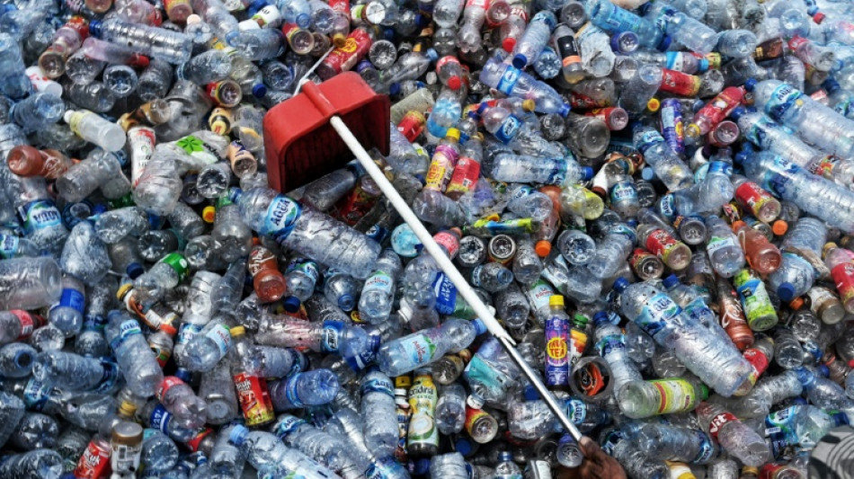 Trait&eacute; contre la pollution plastique: sommet minist&eacute;riel pour donner un &eacute;lan aux n&eacute;gociations