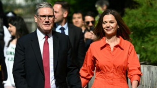 L&iacute;der trabalhista assume como primeiro-ministro brit&acirc;nico