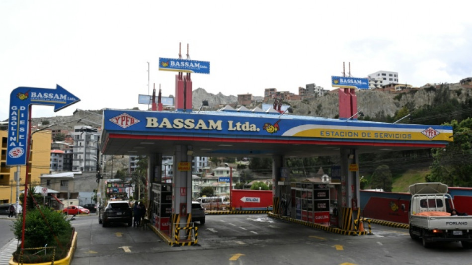 Las filas por combustibles se reducen en Bolivia tras dos a&ntilde;os de escasez