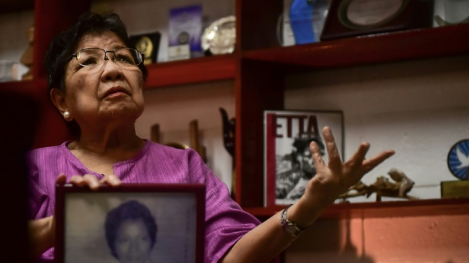 V&iacute;ctima de torturas en Filipinas revive horror ante ascenso de hijo de exdictador
