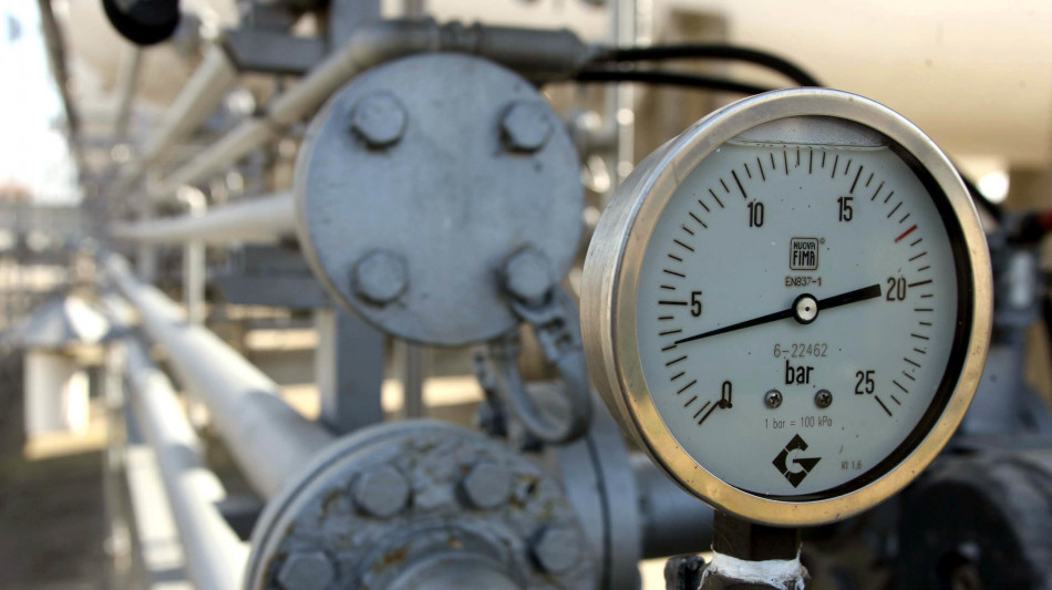 Il prezzo del gas in avvio &egrave; poco mosso e sfiora 34 euro
