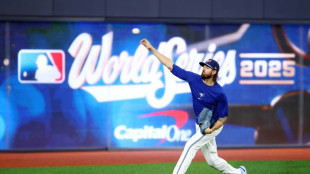Blue Jays vie to close out sputtering Dodgers in World Series
