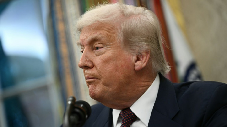 Höhere US-Zölle für EU und dutzende weitere Handelspartner in Kraft getreten