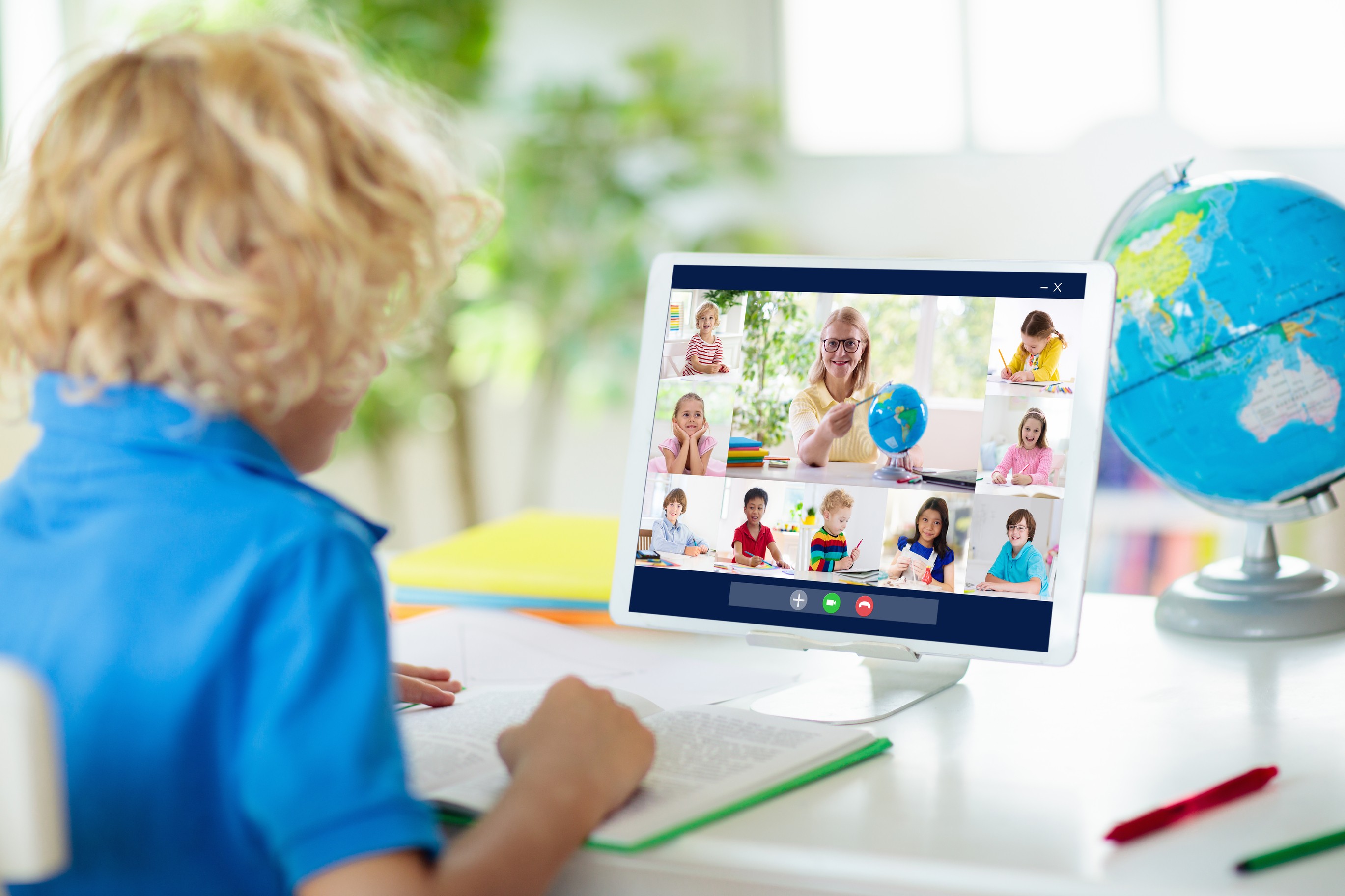 involve.me Unveils AI-Generated Text Feature for Funnel Personalization at Scale
